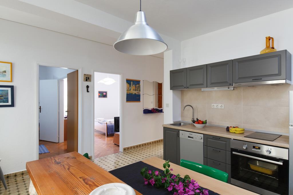Apartment Dubica Hvar Town Bagian luar foto