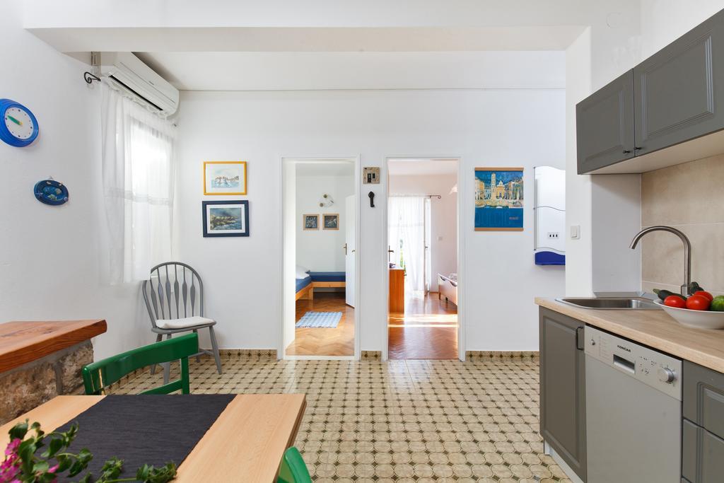 Apartment Dubica Hvar Town Bagian luar foto